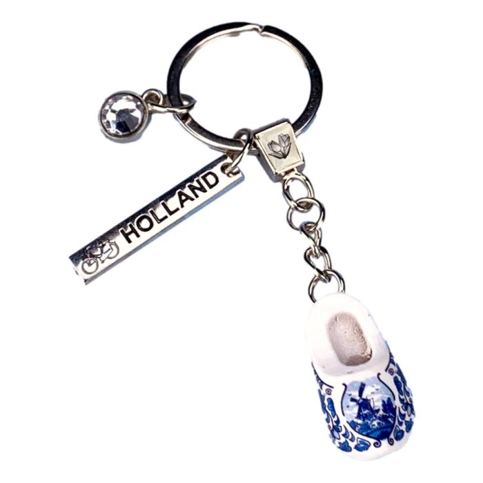 Wooden clog keychain with Holland charms - Delft Blue