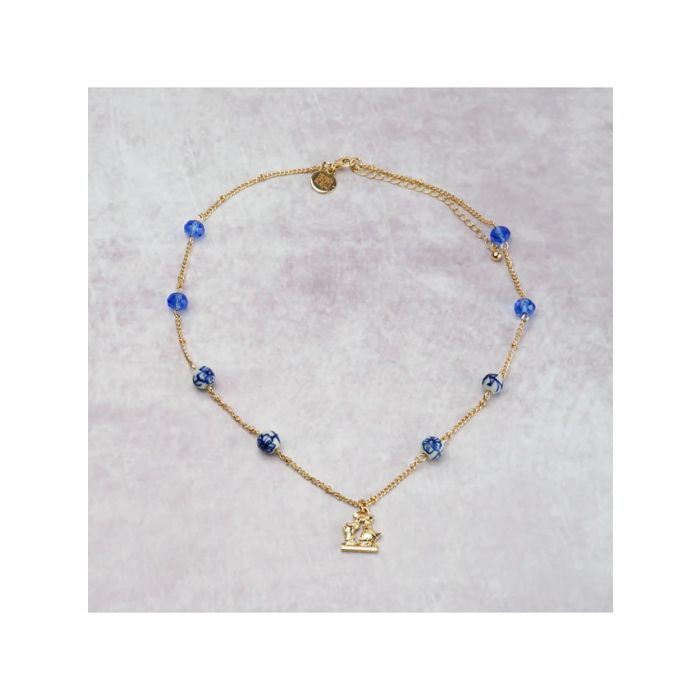 Ketting bedel kussend paar