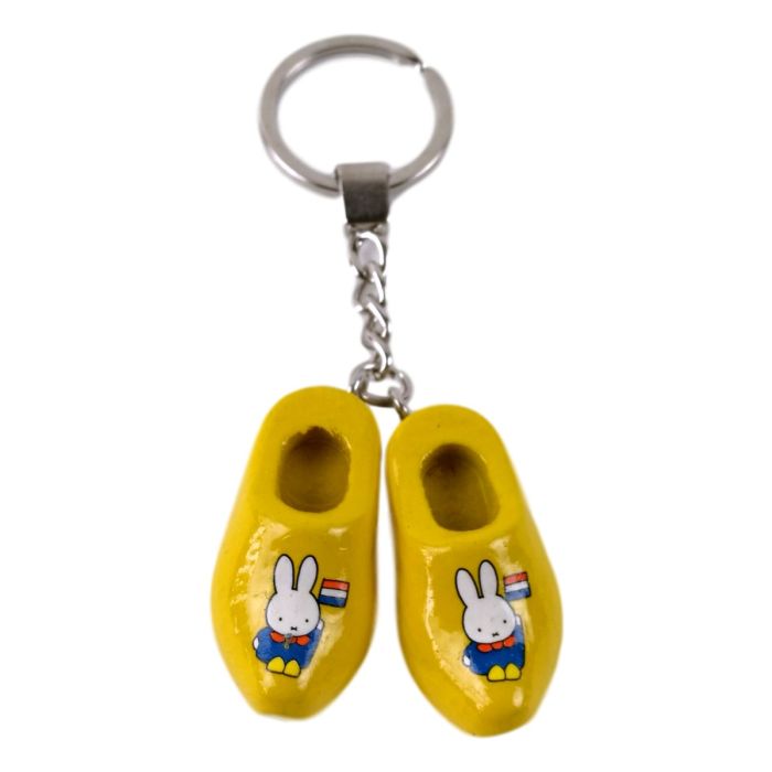 Twee gele sleutelhanger klompjes "Nijntje in Boerenkiel" , 4cm