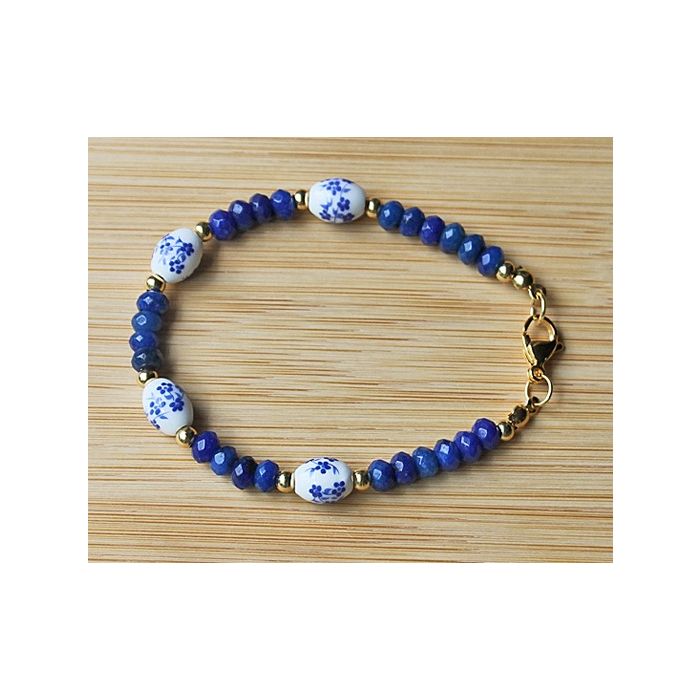 Bracelet delftblue with facetted darkblue Jasper beads