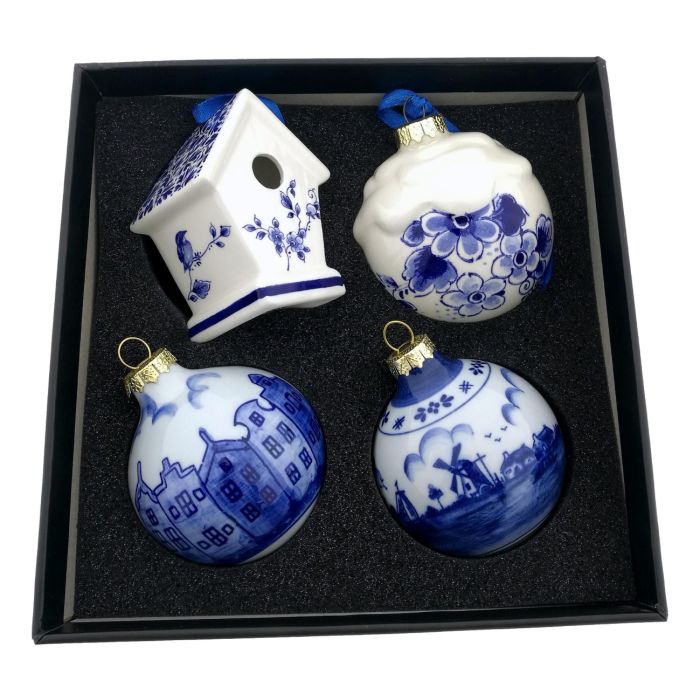 Large Luxury Christmas Baubles Set of 4 in Gift Box 2