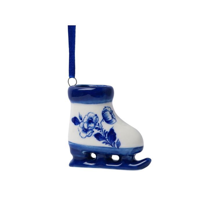 Christmas ornament skate
