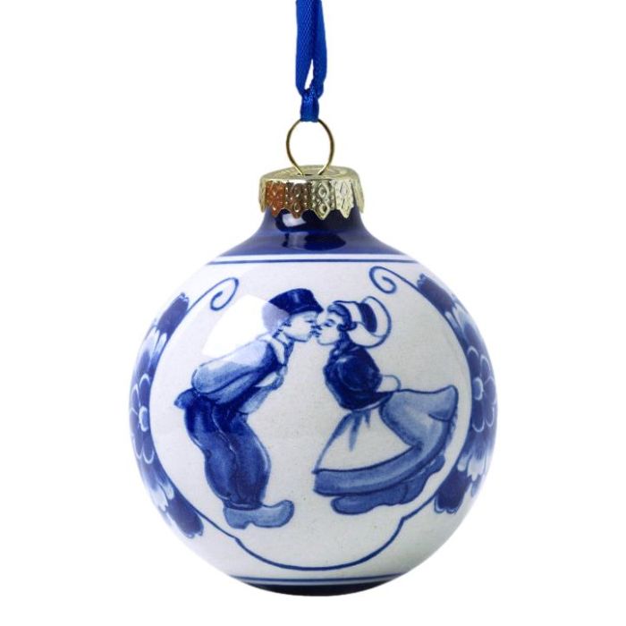Delfts blauwe kerstbal met kussend paar, 7 cm 