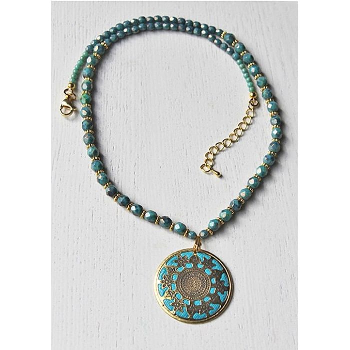 Ketting facetgeslepen donkergroene tsjechische kralen met hanger