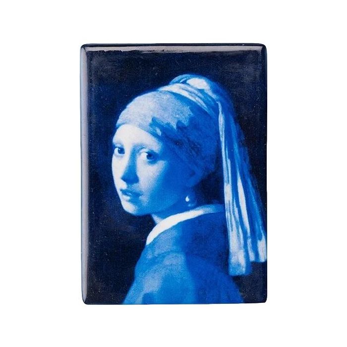 Magnet Girl with Pearl Ceramic