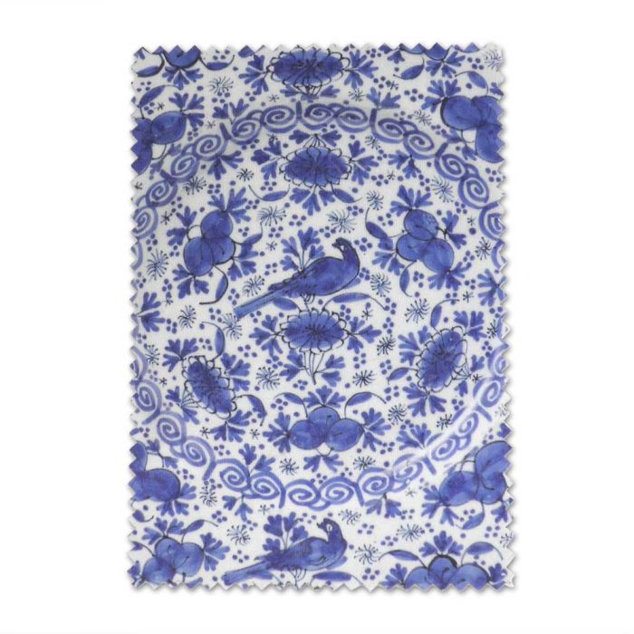 Lens Cloth, Faience Plate