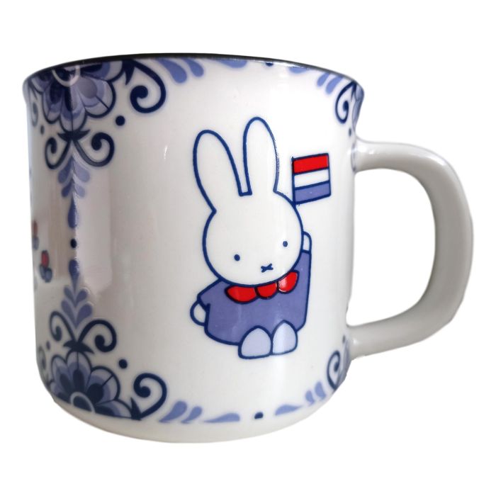 Retro Mug "Miffy with Dutch Flag"