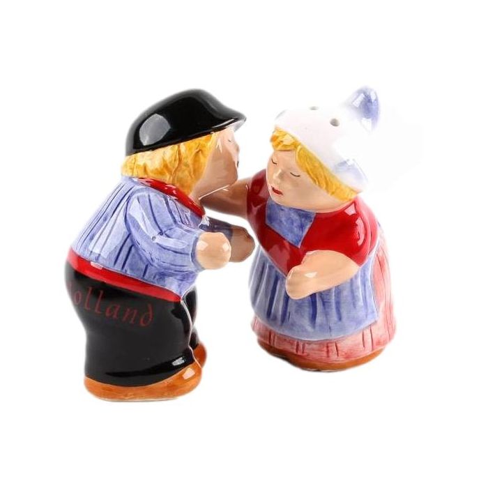 Peper & Salt Shakers "Hugging couple Color"