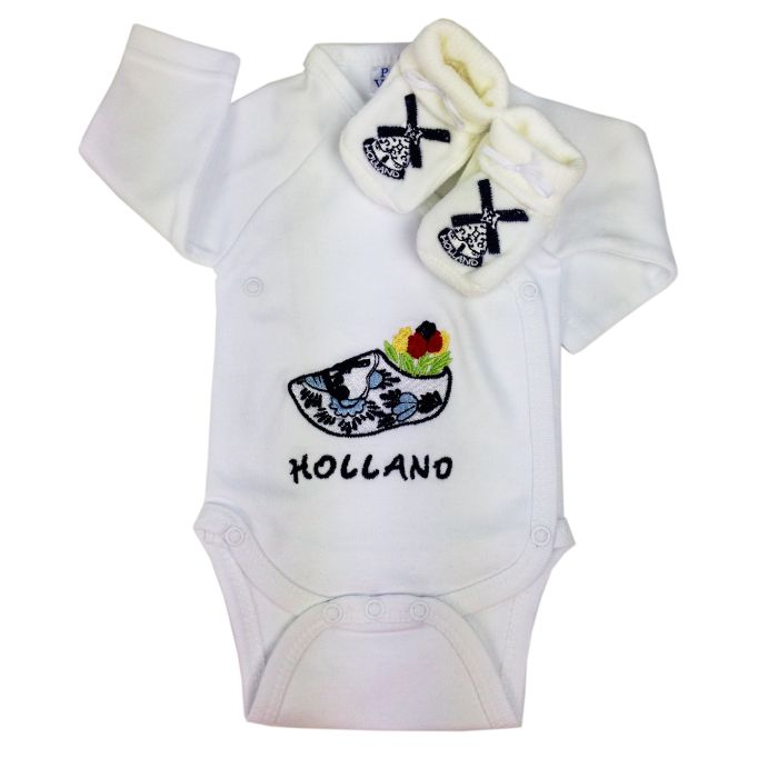 Petit Villain Baby romper cadeauset met slofjes 