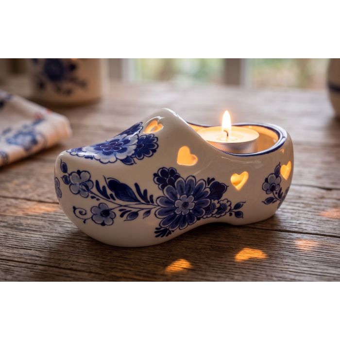 Decorative Clog Tealight Holder with Hearts - 15 cm