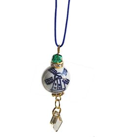 Christmas pendant delftblue mill with facetted green bead