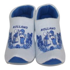 Delft Blue Clog Slippers "Kissing Couple"