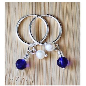 Silverplated roestvrij stalen huggie hoops met pareltje en facetgeslepen kraaltje
