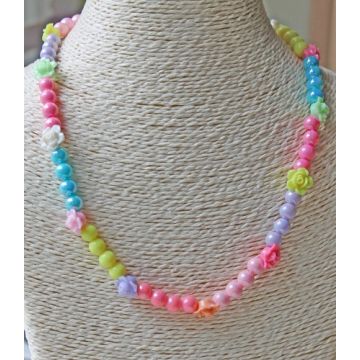 Kinderketting in verschillende kleuren 