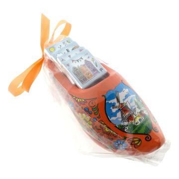 Oranje Cadeau Klomp gevuld met chocolade