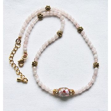 Ketting 4mm facetgeslepen rozekwarts kralen met cloissoné  kraal