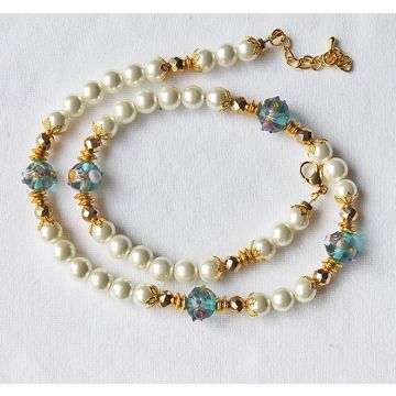 Ketting zacht witte glasparels met lampwork kralen