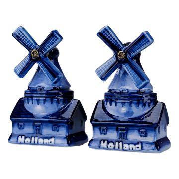 Salt and Pepper shakers Blue Mill