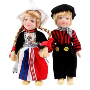 Poppen in Volendamse klederdracht, Zwart 12cm
