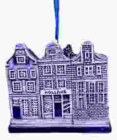 Kersthanger Huisjes aan een lintje