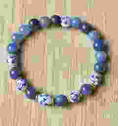 Armband Aventurijn blauw met delftsblauwe kralen