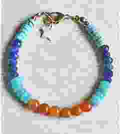 Armband 8mm kleurige kralen