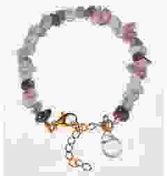Armband zacht lila en roze Lepidoliet splitkralen met bedel