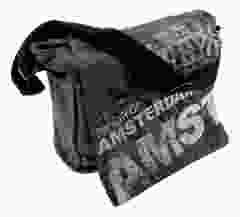 Robin Ruth Alex L Amsterdam Grijs