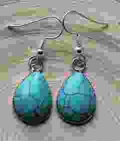 Turquois drop earrings 18x13mm