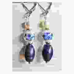Set earrings with Lapis Lazuli beads, delftblue beads and a freshwater pearl
