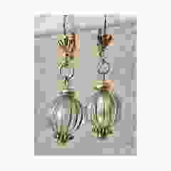 Set transparant 14mm acryllic beads with stainles steel ear hooks.