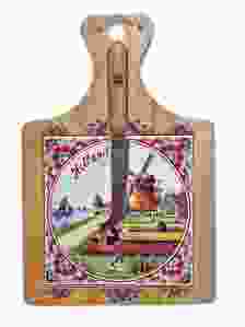 Kaasplank met gekleurde tegel en mes