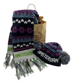 Kindercadeau set "Paarse Winter" Muts en Sjaal