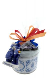 Stroopwafels Kussend Paar