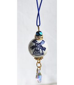 Christmas pendant delftblue mill with facetted blue bead
