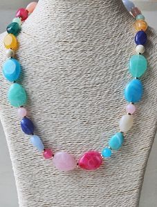 Ketting kleurenmix grote kralen