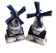 Peper en zoutstel molens in transparant doosje