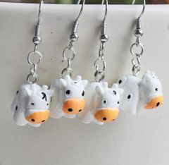 Set oorbellen koetjes 