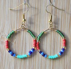 Hoop earrings 3mm Miyuki seedbeads in red, green and