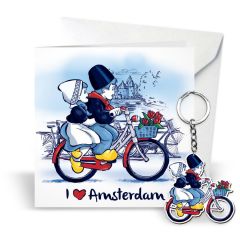 Postkaart met Sleutelhanger "Kussend Paar op fiets"