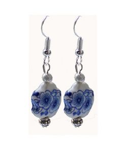 Set delftblue flower earrings with glass pearl