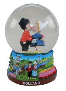 Sneeuwbol Kussend Paar M